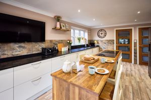 Photo 8- click for photo gallery